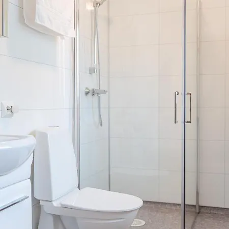 Апартаменты New Akrahamn Coast House *