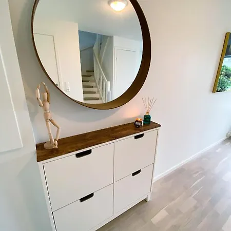 New Akrahamn Coast House *