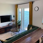 New Akrahamn Coast House *