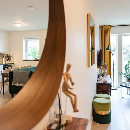 Apartment New Akrahamn Coast House *